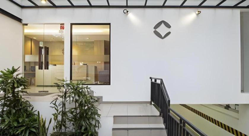 Casa Living Setiabudi Jakarta Exterior photo
